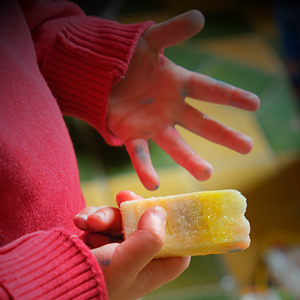 12. FAMILLE_VISITE DES TOUT-PETITS (c) Abbaye